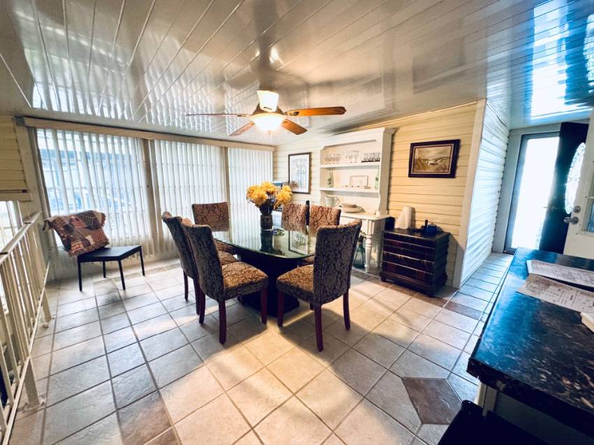 746 Gladiola Drive a Auburndale, FL Mobile or Manufactured Home for Sale